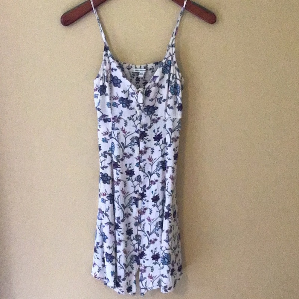 American Eagle women’s juniors dress clothes small